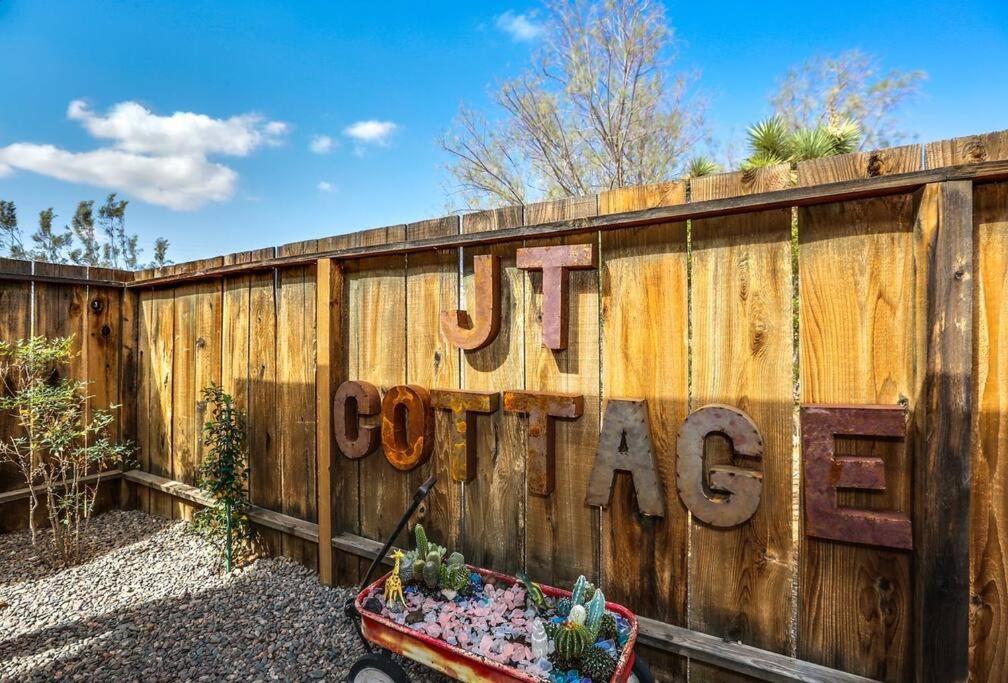Jt Cottage ユッカ・バレー エクステリア 写真